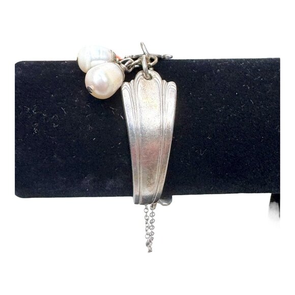 Vintage Silver Spoon Handle Bracelet Silverware Pearl Drops Elegant Upcycled 7" - Picture 5 of 8